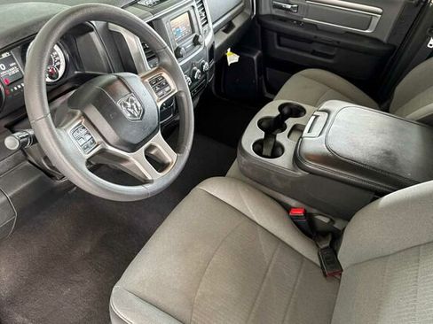 Used 2023 RAM 1500 Classic SLT image 7