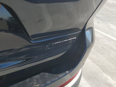 New 2025 Jeep Grand Cherokee L Limited w/ Black Appearance Package image 9