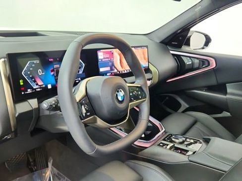 Used 2025 BMW X3 xDrive30i AWD/4WD image 19