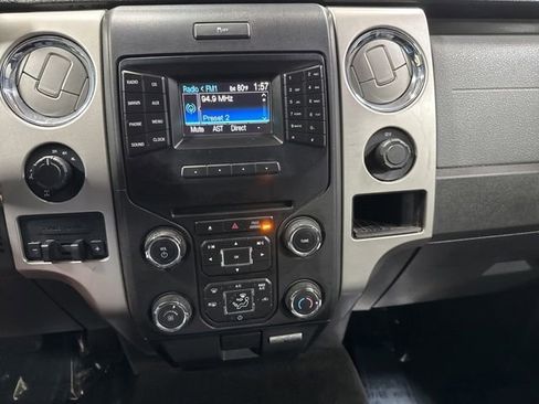 Used 2014 Ford F150 XLT w/ Equipment Group 302A Luxury AWD/4WD image 18