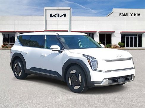 New 2026 Kia EV9 Light image 1