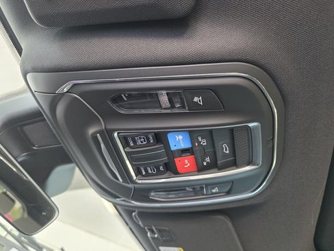 New 2026 Jeep Grand Cherokee L 2WD image 29