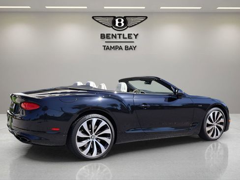 Used 2024 Bentley Continental GT AWD/4WD image 12