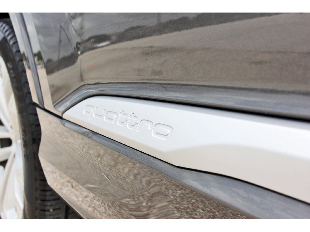 Used 2025 Audi Q7 3.0T Premium Plus AWD/4WD image 43