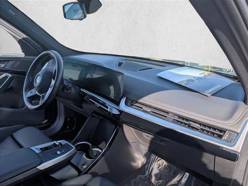 Used 2023 BMW X1 xDrive28i AWD/4WD image 20