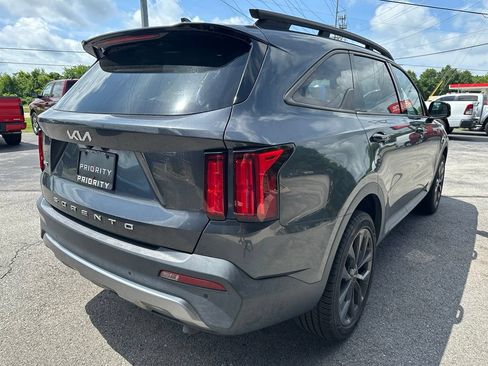 Used 2022 Kia Sorento SX Prestige w/ Rust Color Package AWD/4WD image 3