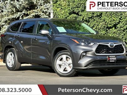 Used 2024 Toyota Highlander LE