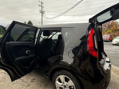 Used 2018 Kia Soul image 21