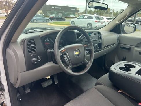 Used 2013 Chevrolet Silverado 1500 W/T image 6