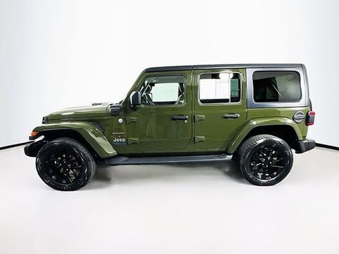 Used 2022 Jeep Wrangler Unlimited Sahara w/ Cold Weather Group image 4