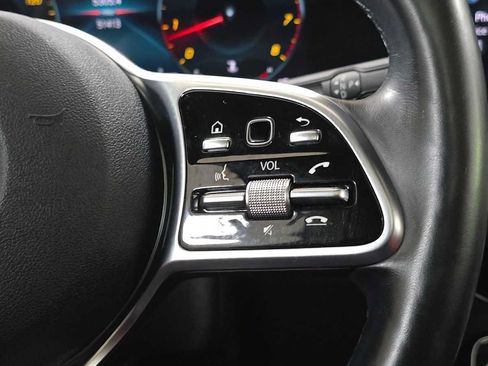 Used 2023 Mercedes-Benz GLA 250 4MATIC image 28