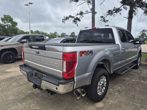 Used 2020 Ford F250 XLT w/ XLT Premium Package AWD/4WD image 4
