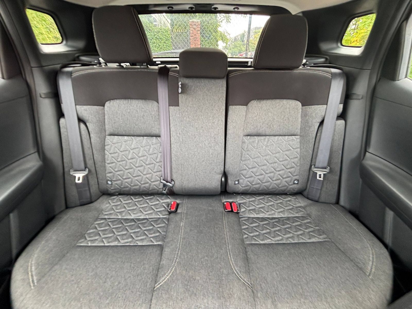 Used 2026 Nissan Kicks SV FWD image 36