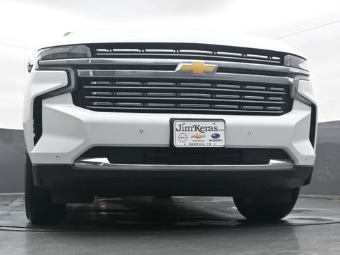 Used 2023 Chevrolet Suburban Premier image 27
