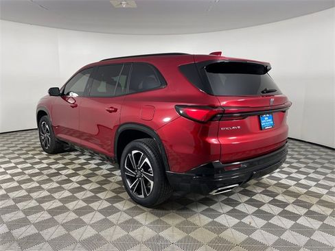 Used 2025 Buick Enclave Sport Touring w/ Super Cruise Package image 20