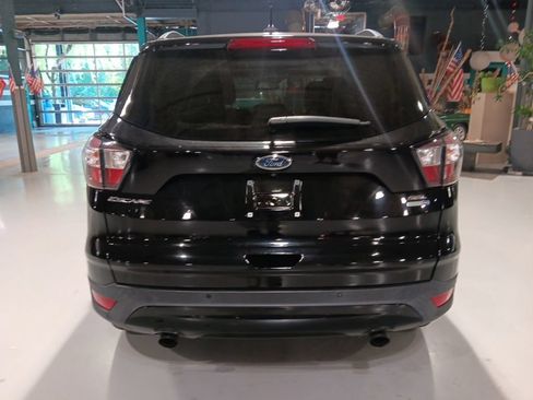 Used 2018 Ford Escape SEL w/ SEL Sport Appearance Package AWD/4WD image 13
