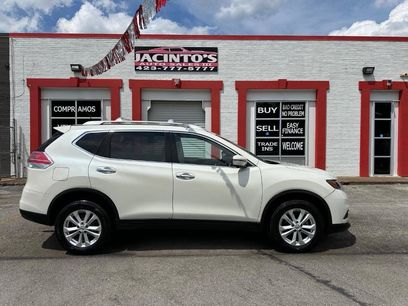 Used 2016 Nissan Rogue SV w/ SV Premium Package