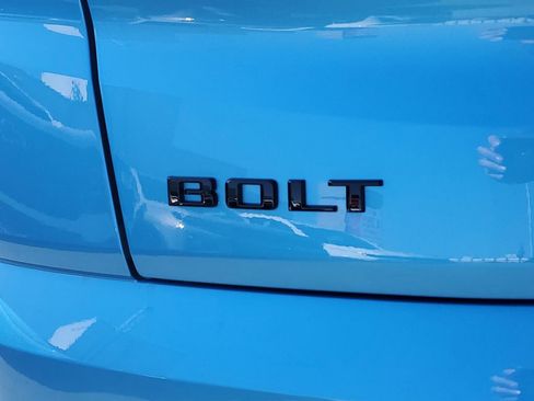 New 2027 Chevrolet Bolt LT FWD image 8
