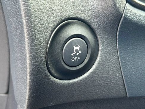 Used 2024 Nissan Z Performance w/ Floor Mat Package RWD image 15