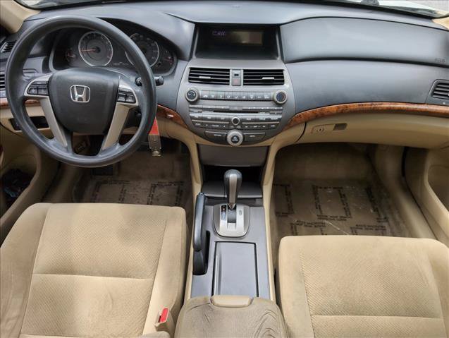 Used 2011 Honda Accord EX image 18