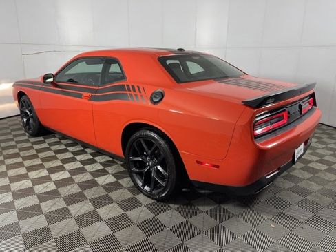 Used 2022 Dodge Challenger SXT w/ Blacktop Package image 5