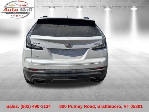 Used 2023 Cadillac XT4 Sport AWD/4WD image 5