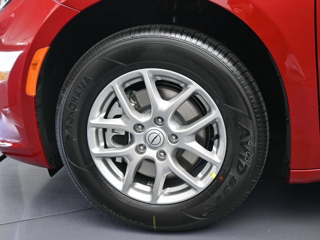 New 2026 Chrysler Pacifica Select FWD image 27