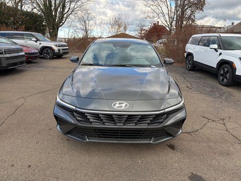 New 2026 Hyundai Elantra Sport image 2