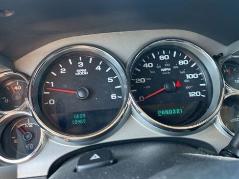 Used 2007 Chevrolet Silverado 1500 LT w/ 1LT Convenience Package AWD/4WD image 31