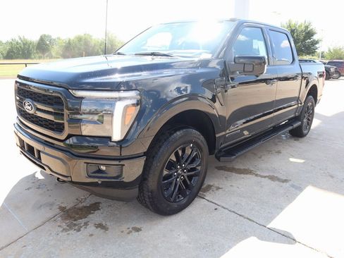 New 2025 Ford F150 Lariat w/ Equipment Group 502A High image 12