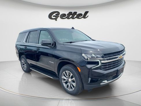 Used 2021 Chevrolet Tahoe LT w/ LT Signature Package AWD/4WD image 3