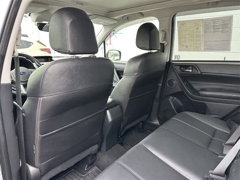 Used 2017 Subaru Forester 2.5i Touring image 12