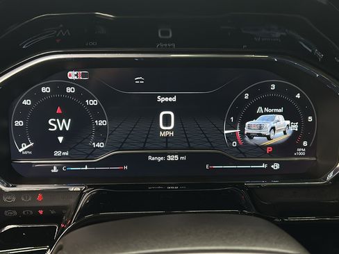 Used 2025 GMC Sierra 1500 SLT w/ SLT Premium Plus Package image 25