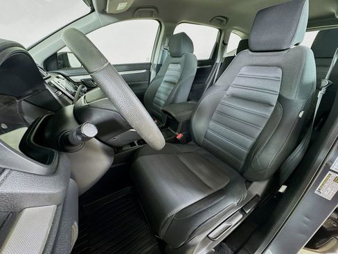 Used 2019 Honda CR-V LX image 12