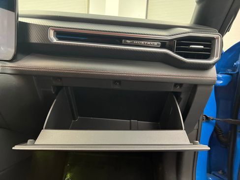 Used 2024 Ford Mustang Premium image 19