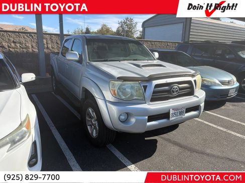 Used 2008 Toyota Tacoma PreRunner w/ TRD Sport Pkg #1 RWD image 1