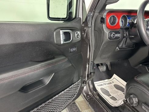 Used 2019 Jeep Wrangler Unlimited Rubicon image 12