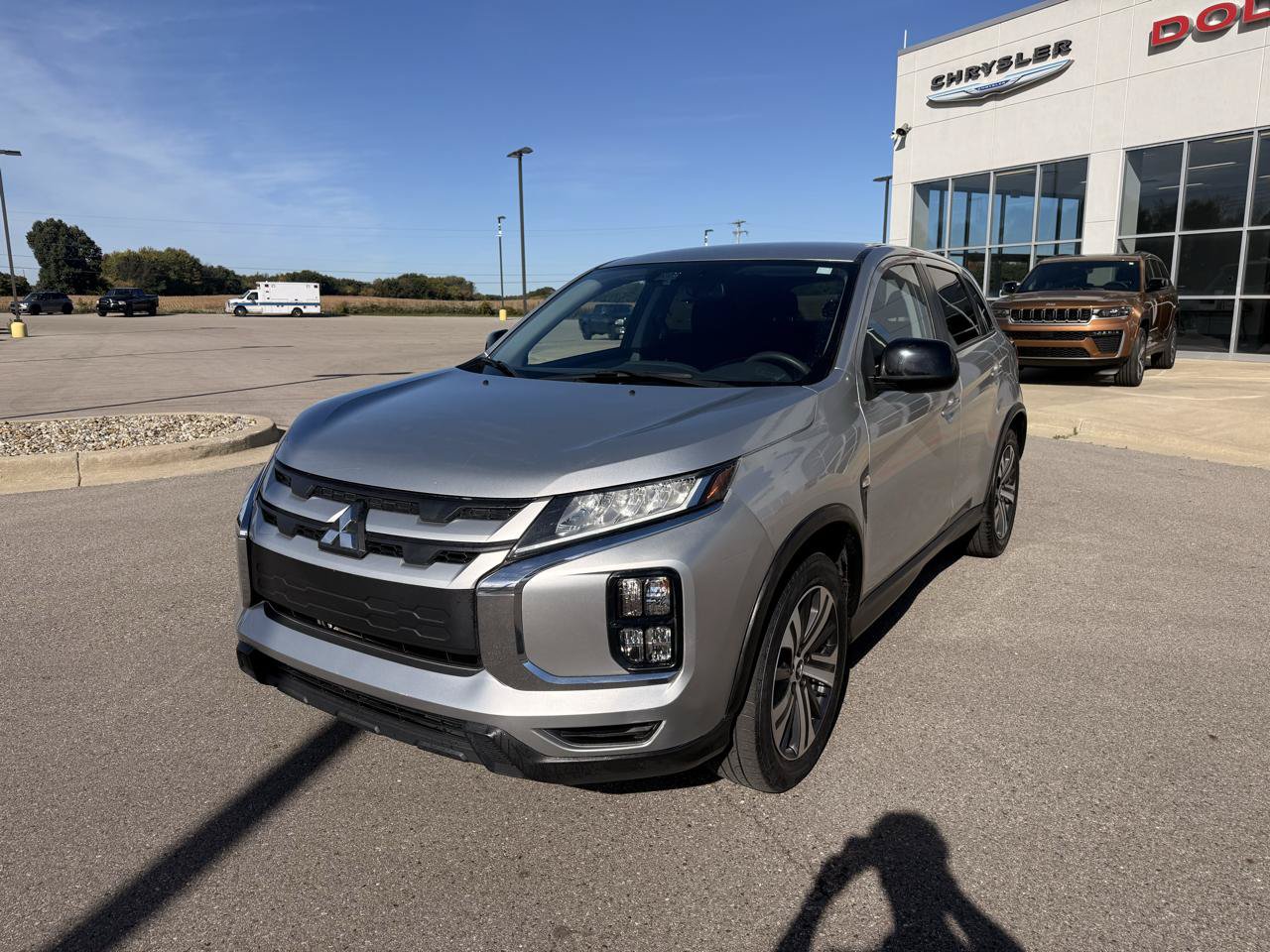 Used 2022 Mitsubishi Outlander Sport ES FWD image 7