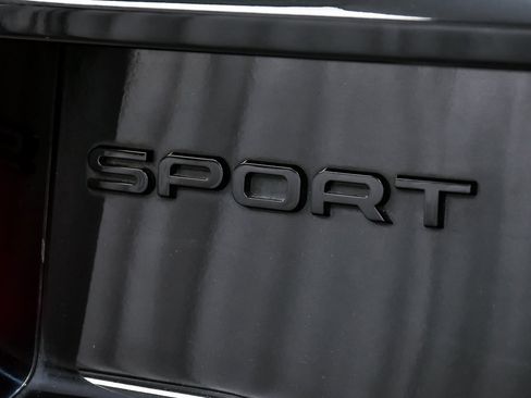 Used 2023 Land Rover Discovery Sport SE image 88