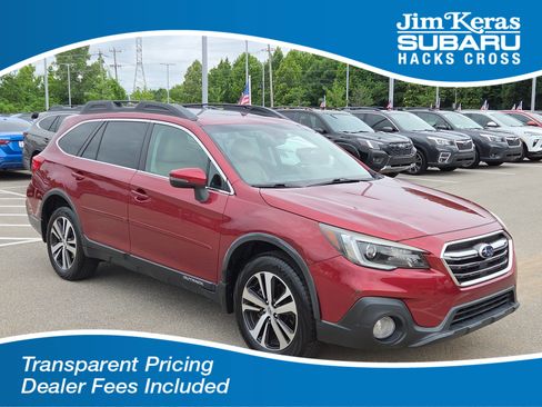 Used 2018 Subaru Outback 3.6R Limited AWD/4WD image 1