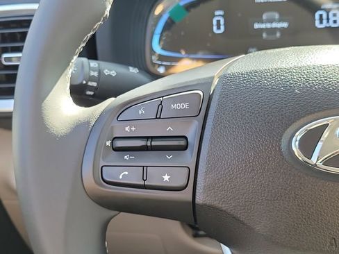 New 2026 Hyundai Venue SEL image 5