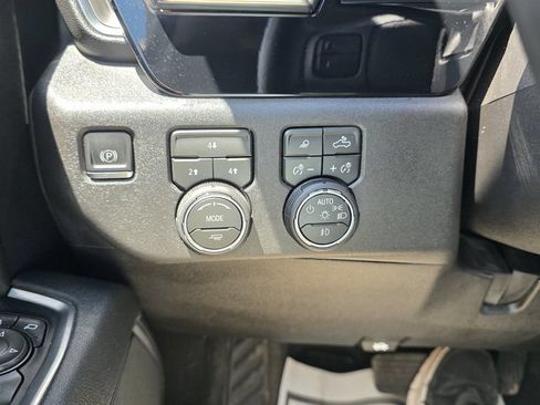 Used 2026 Chevrolet Silverado 2500 LT w/ Trail Boss Package AWD/4WD image 20