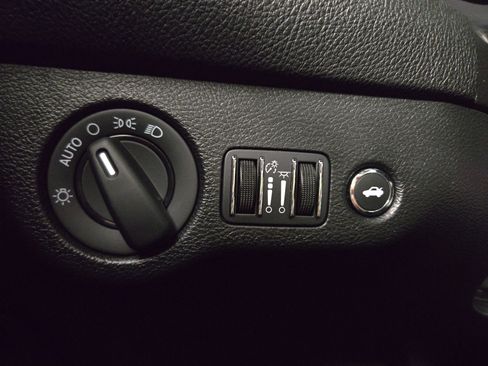 Used 2019 Dodge Challenger R/T Scat Pack image 28