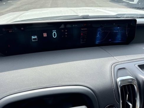 New 2026 Ford Expedition Max Platinum AWD/4WD image 32