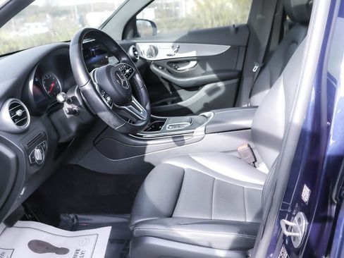 Used 2021 Mercedes-Benz GLC 300 4MATIC Coupe image 4
