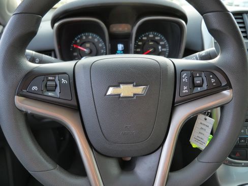 Used 2015 Chevrolet Malibu LS w/ Protection Package FWD image 25