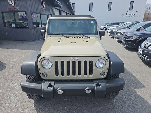 Used 2018 Jeep Wrangler Unlimited Sport S image 11