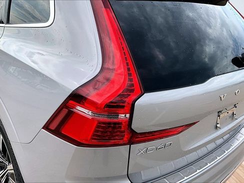 Used 2023 Volvo XC60 B5 Plus w/ Protection Package Premier FWD image 28