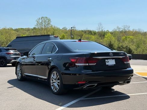 Used 2016 Lexus LS 460 w/ Comfort Package image 7