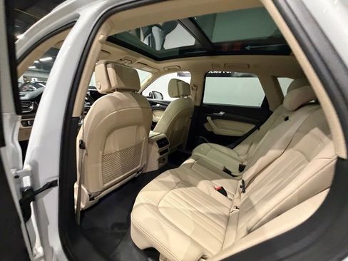 Used 2021 Audi Q5 2.0T Premium Plus w/ Premium Plus Package AWD/4WD image 28